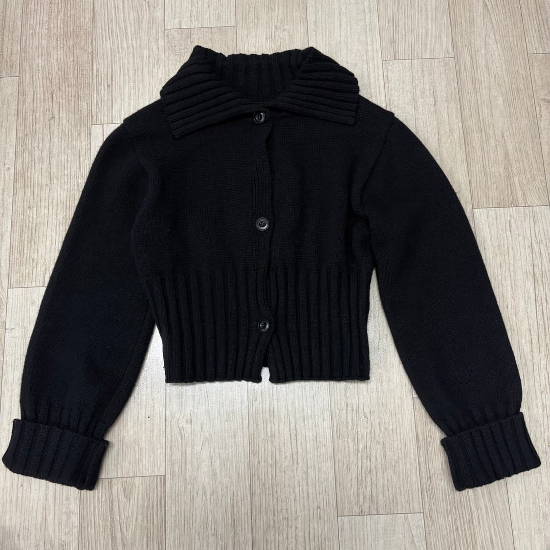 마뗑킴 카라 가디건  상품이미지3