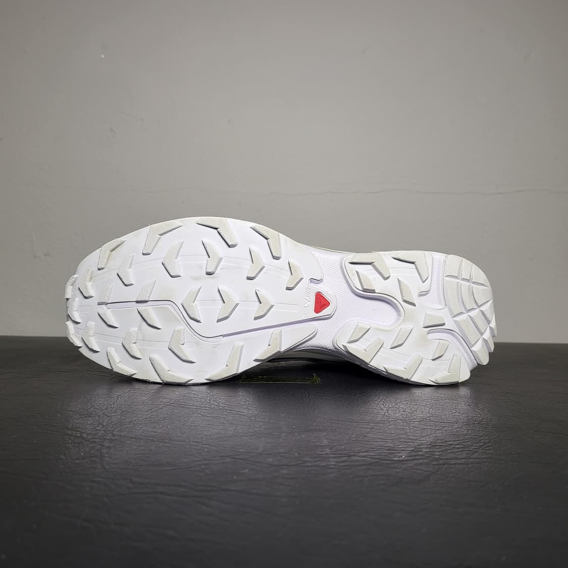 살로몬 운동화 260m (정사이즈보다 작음) 상품이미지8