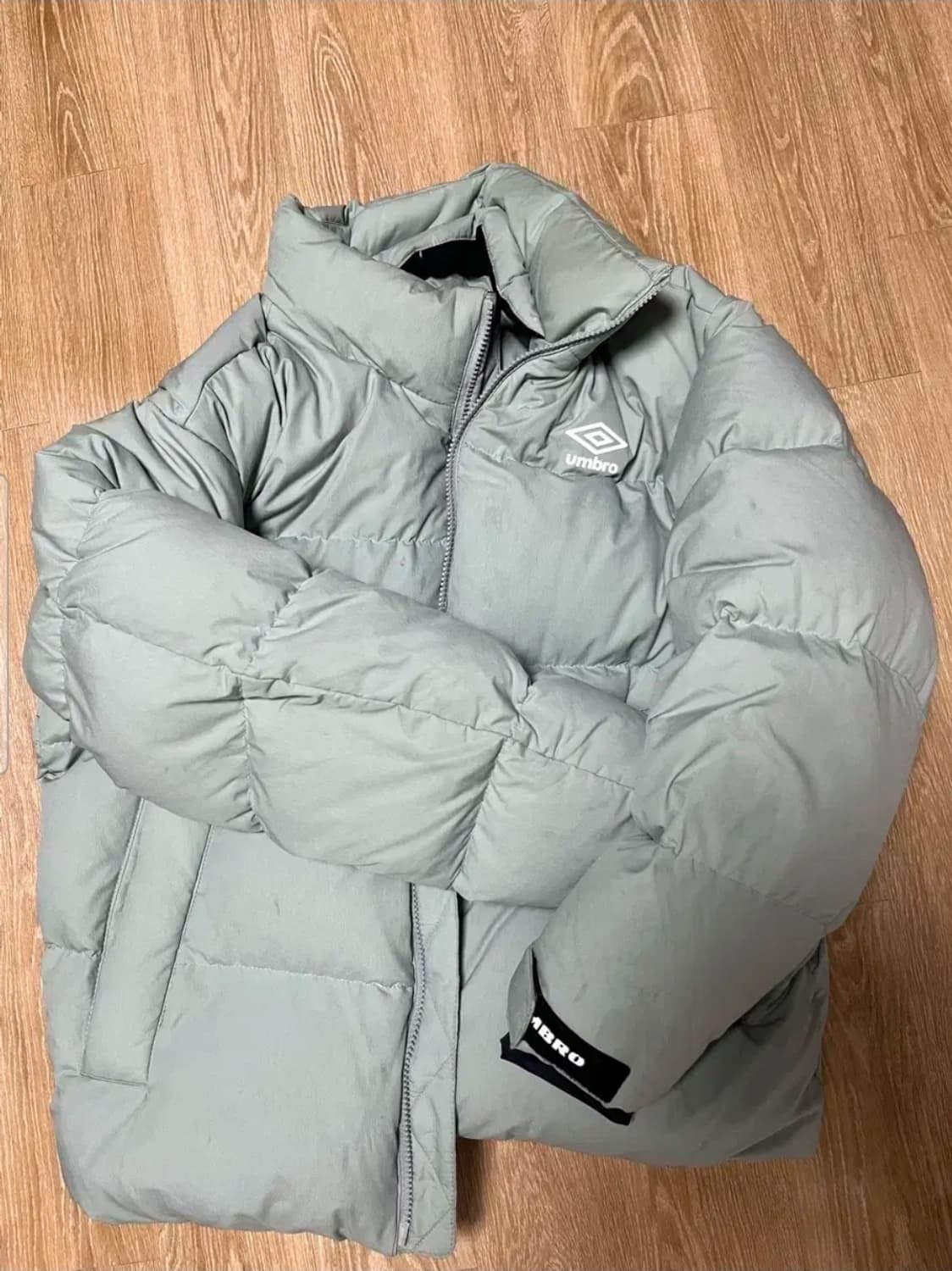 엄브로 패딩 m 상품이미지1