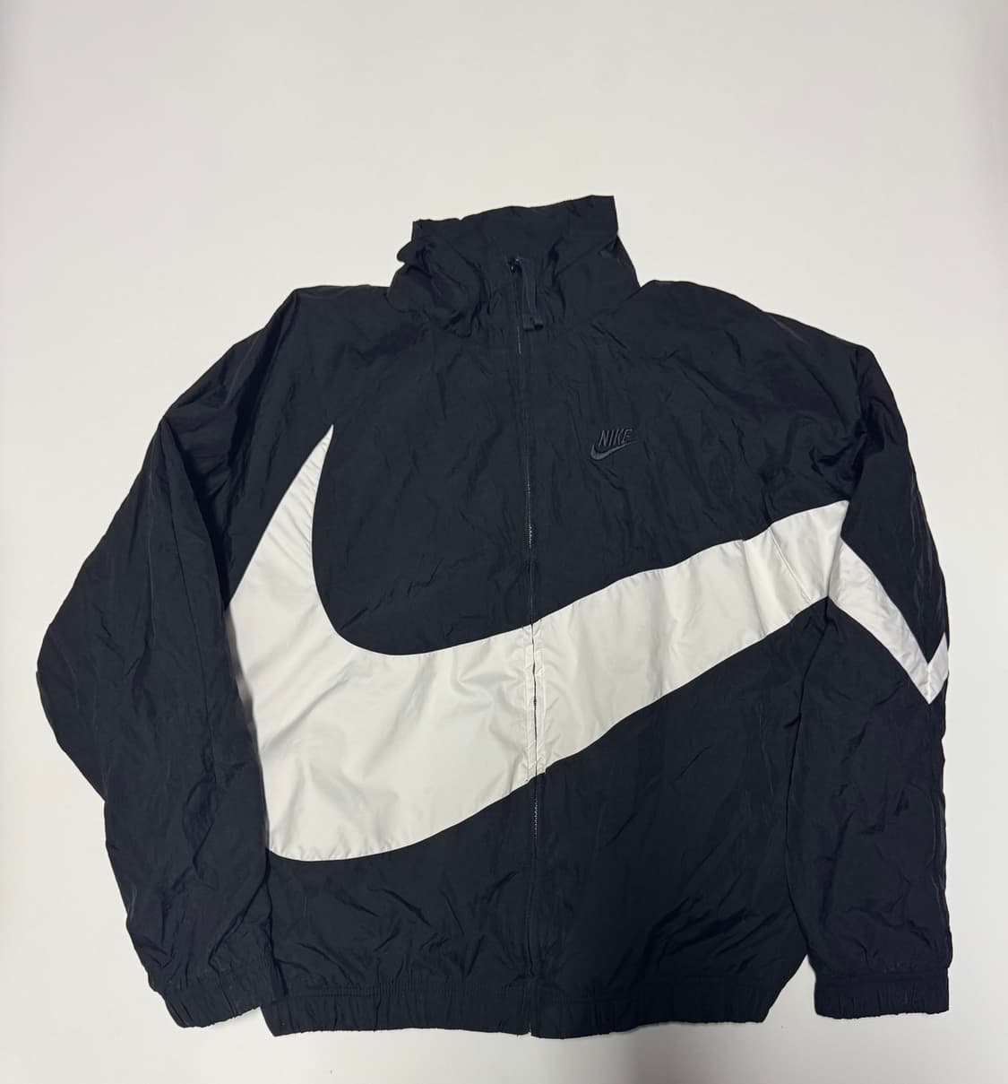 나이키 빅 스우시 우븐 바람막이 자켓 M ~ L 블랙 상품이미지1