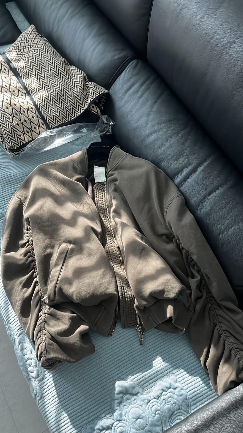 [S] 하이더아커만 15FW 퍼스 봄버 샘플 상품이미지5