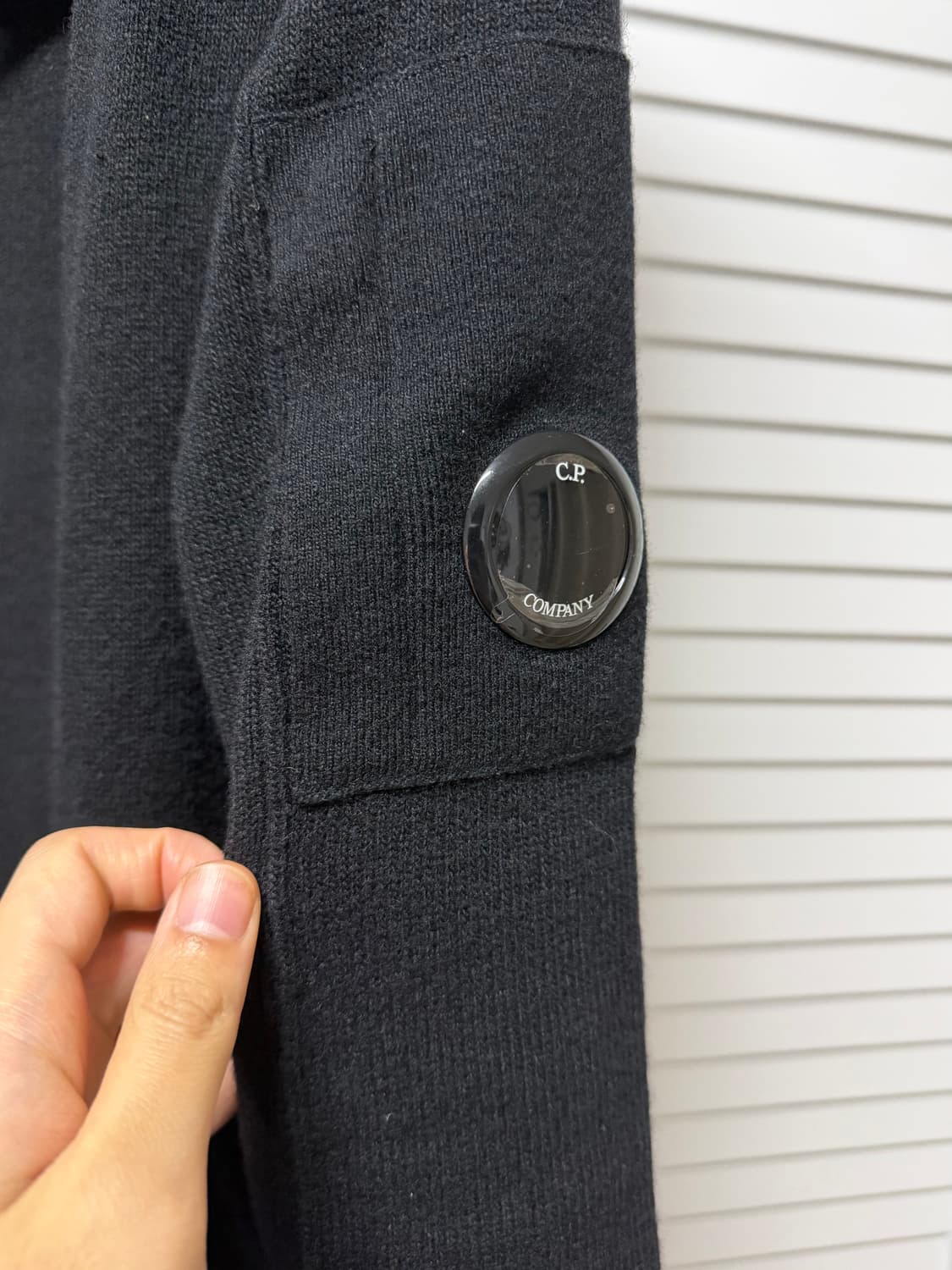 Cp컴퍼니 니트집업 가디건 블랙 상품이미지2