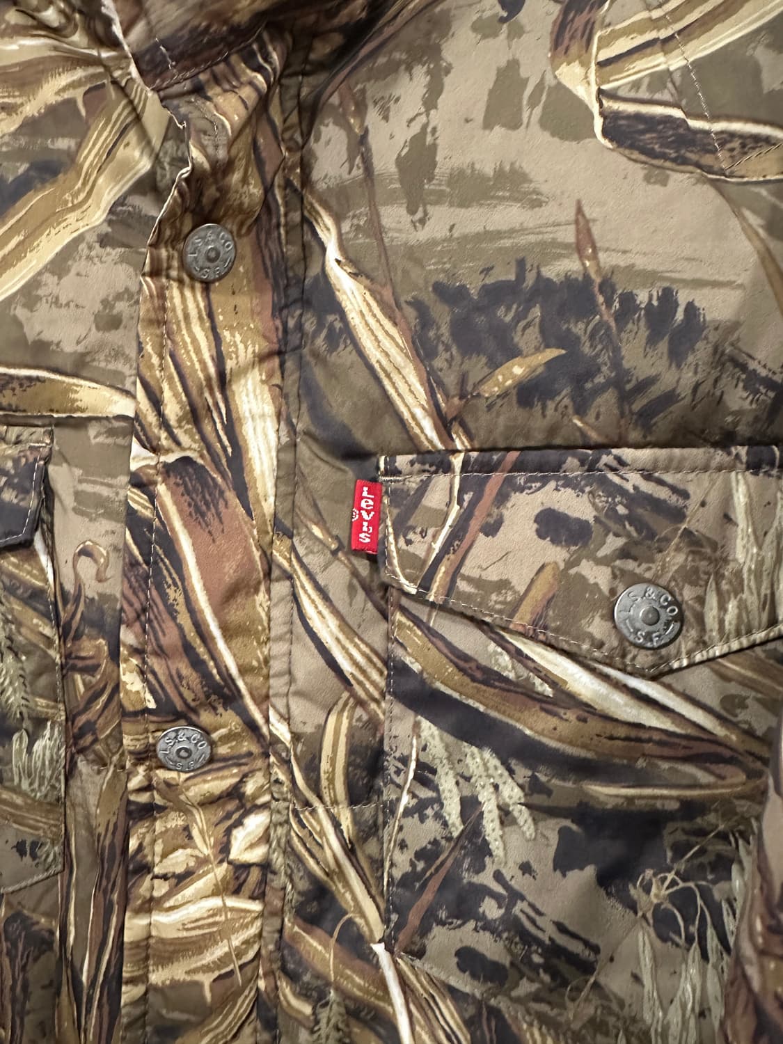 리바이스 낚엽패딩 상품이미지2