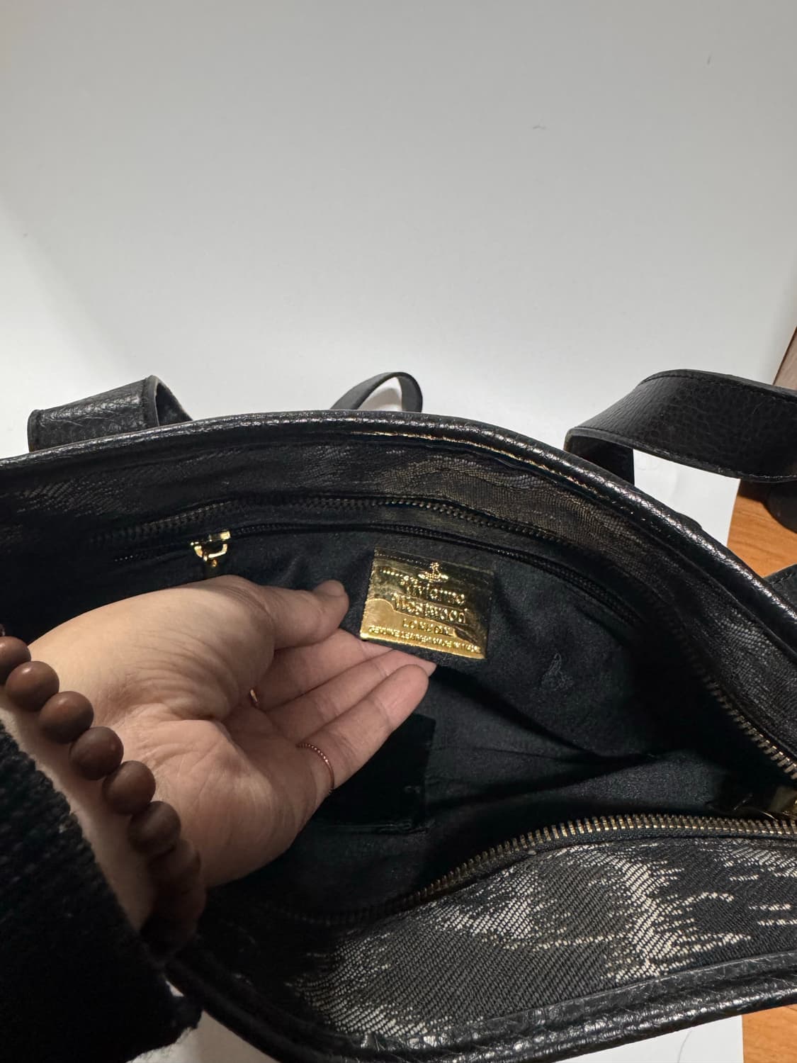 비비안웨스트우드 레오파드 크로스백 상품이미지2