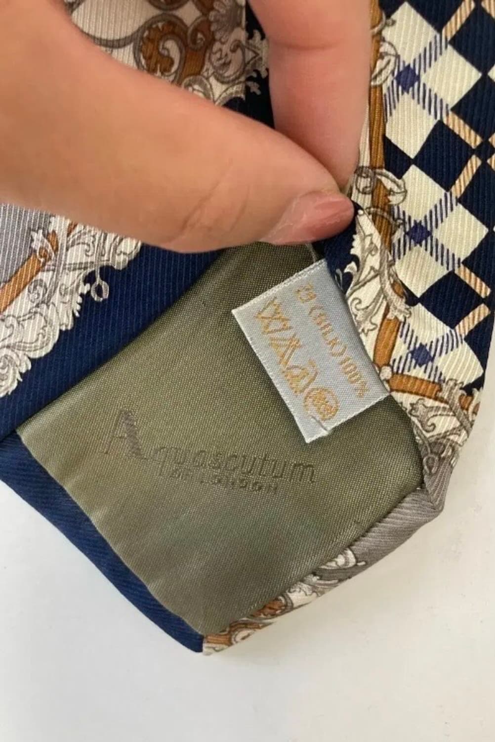 아쿠아스큐텀 넥타이 상품이미지3