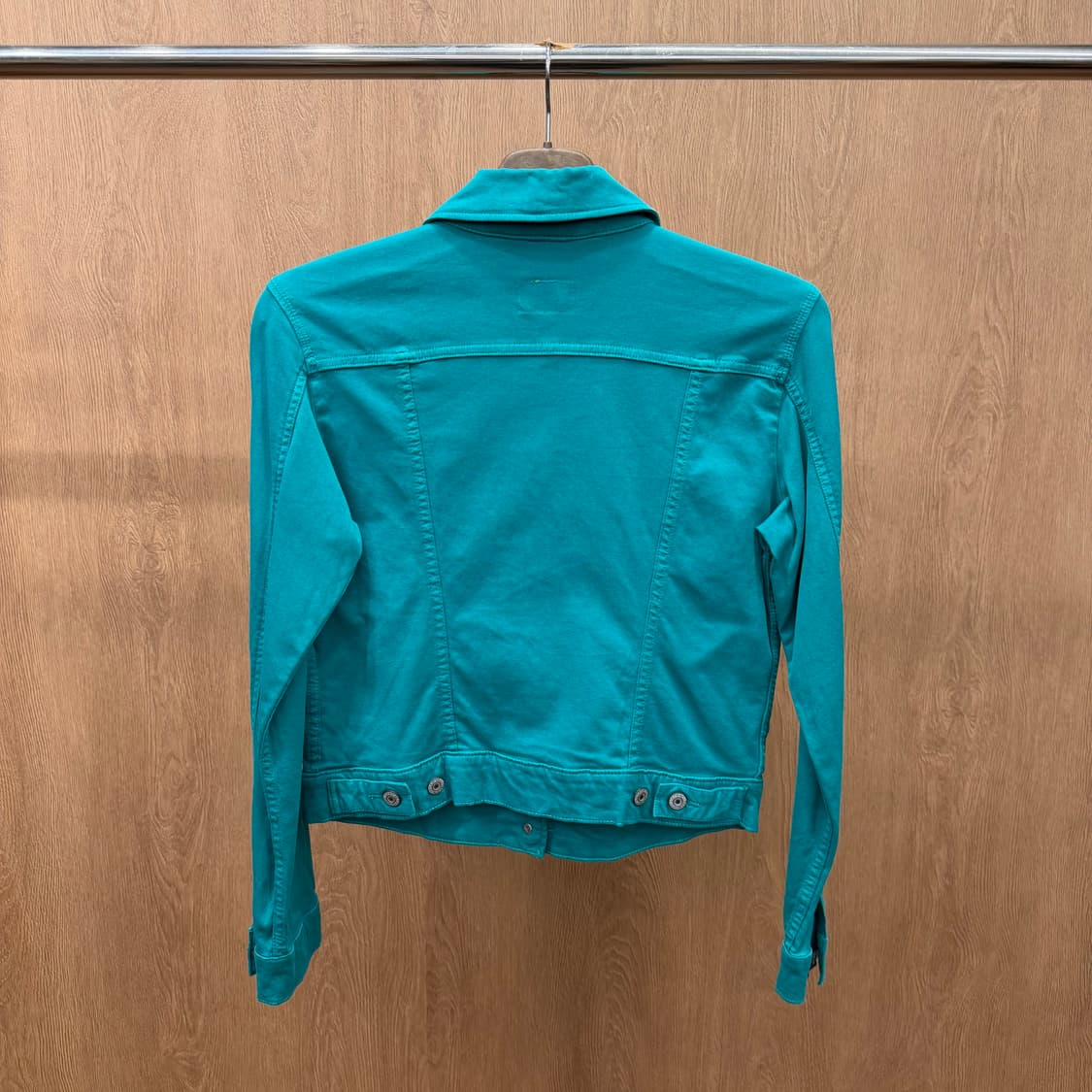 리바이스 코튼 컬러 데님 트러커 자켓 플랩 포켓 레드 탭 디테일 청록 상품이미지3