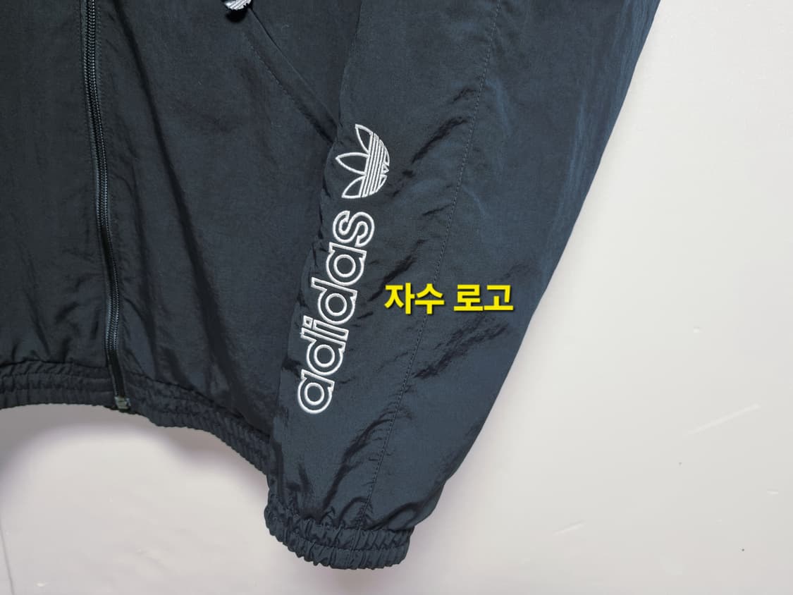 남성 정가14만 아디다스 OG 불꽃 윈드브레이커 우븐 바람막이 블랙 검정 상품이미지8