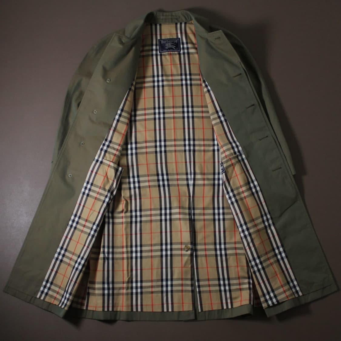 Burberry 버버리 올리브 클래식 코트  상품이미지3