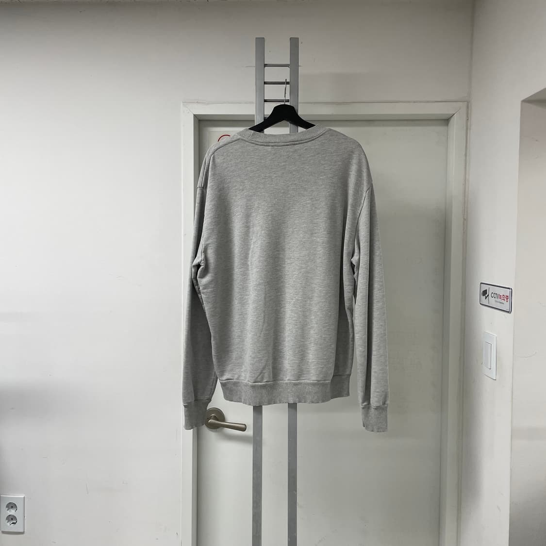 디젤 그레이 맨투맨 L 상품이미지6