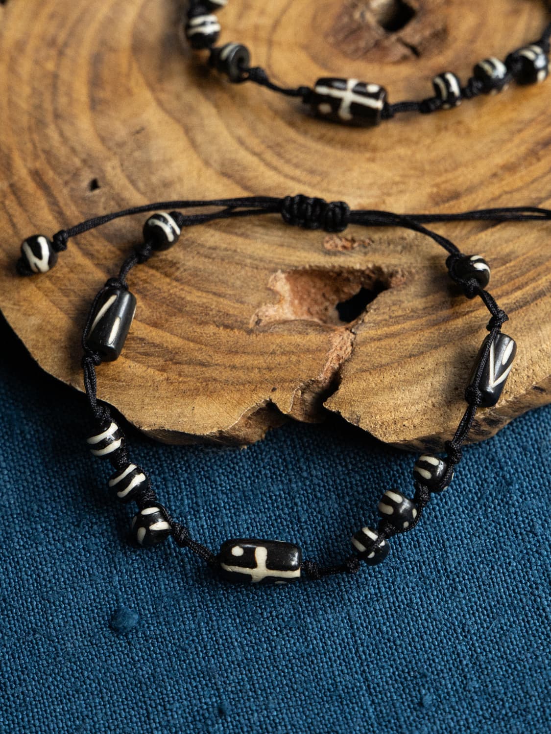 흑야 매듭 팔찌 Night Bracelet 상품이미지2