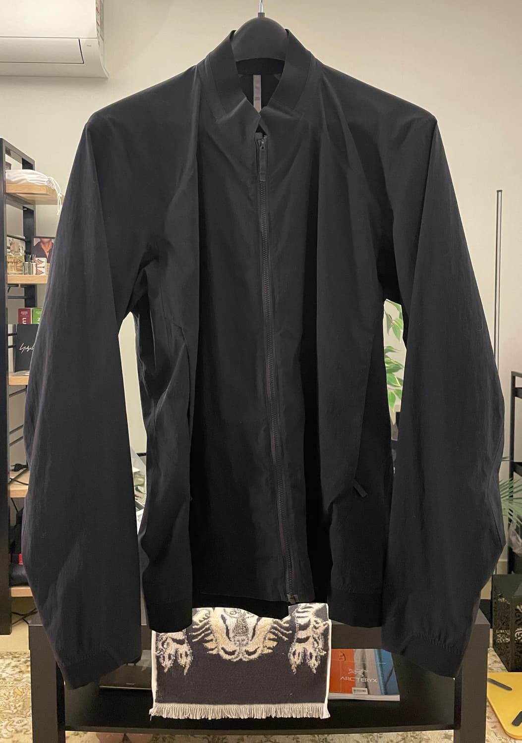 베일런스 네미스 자켓 상품이미지2