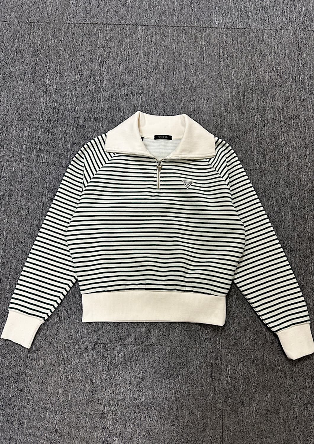 게스 기모 반집업  상품이미지1