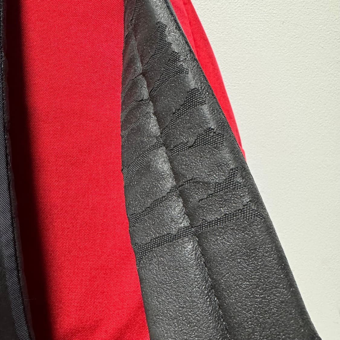 베트멍 x 이스트팩 2way 백팩 레드 상품이미지5