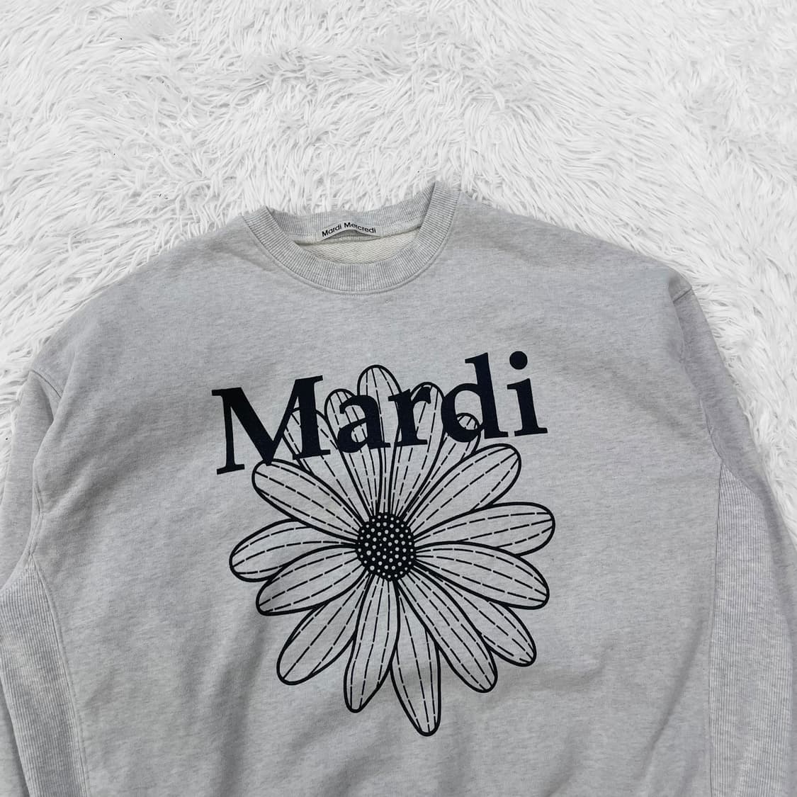 마르디메크르디 플라워 크루넥 맨투맨 상품이미지3