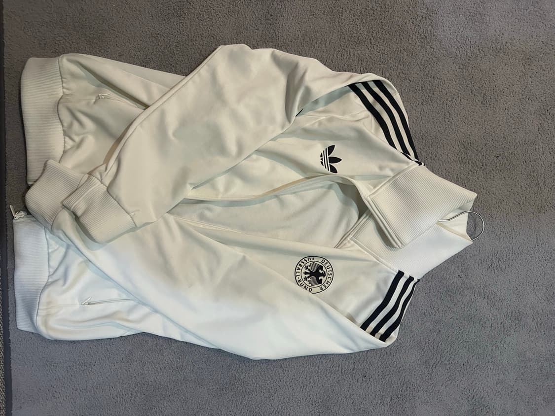 아디디스 베켄바우어 L 상품이미지1