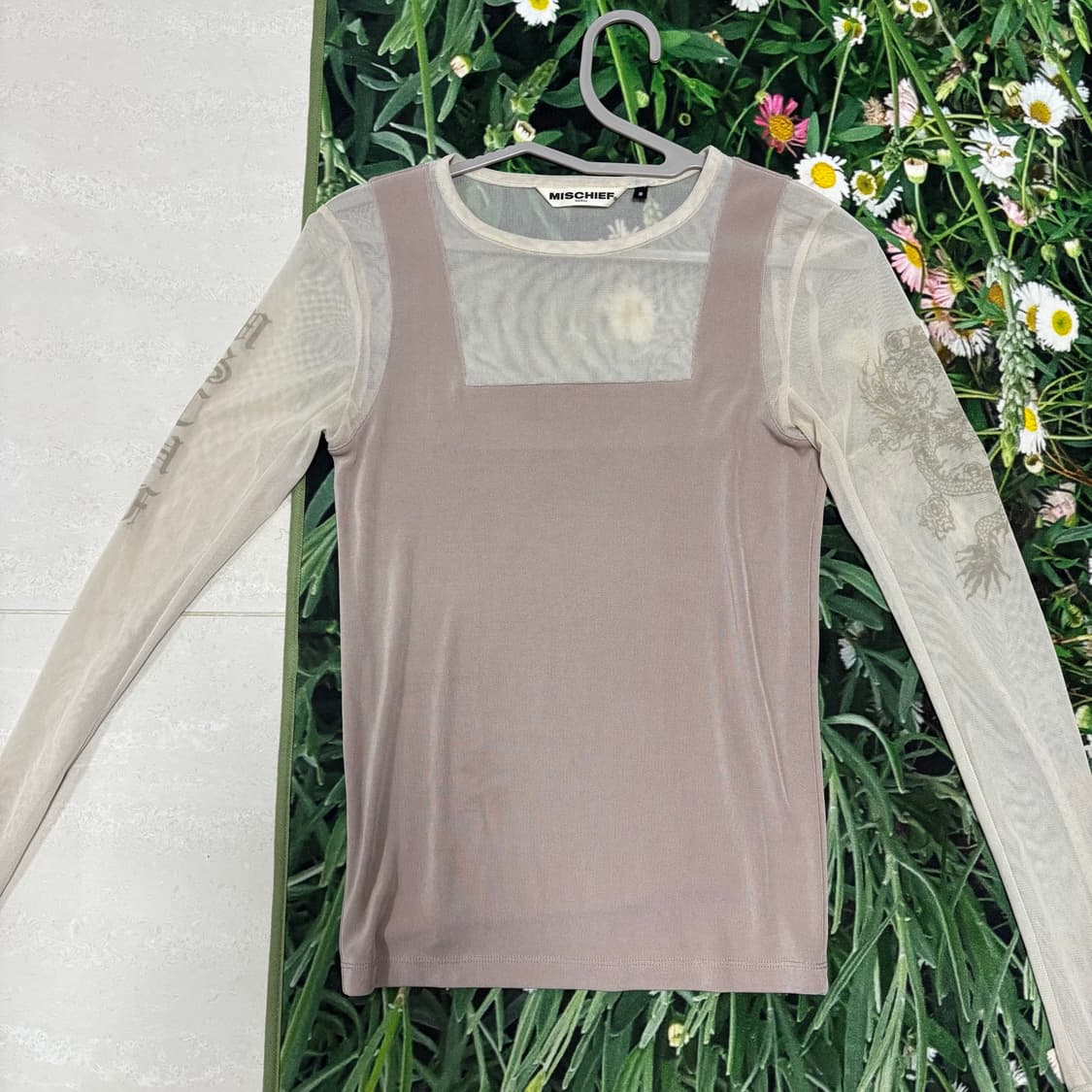 미스치프 메쉬 탑 베이지 상품이미지3