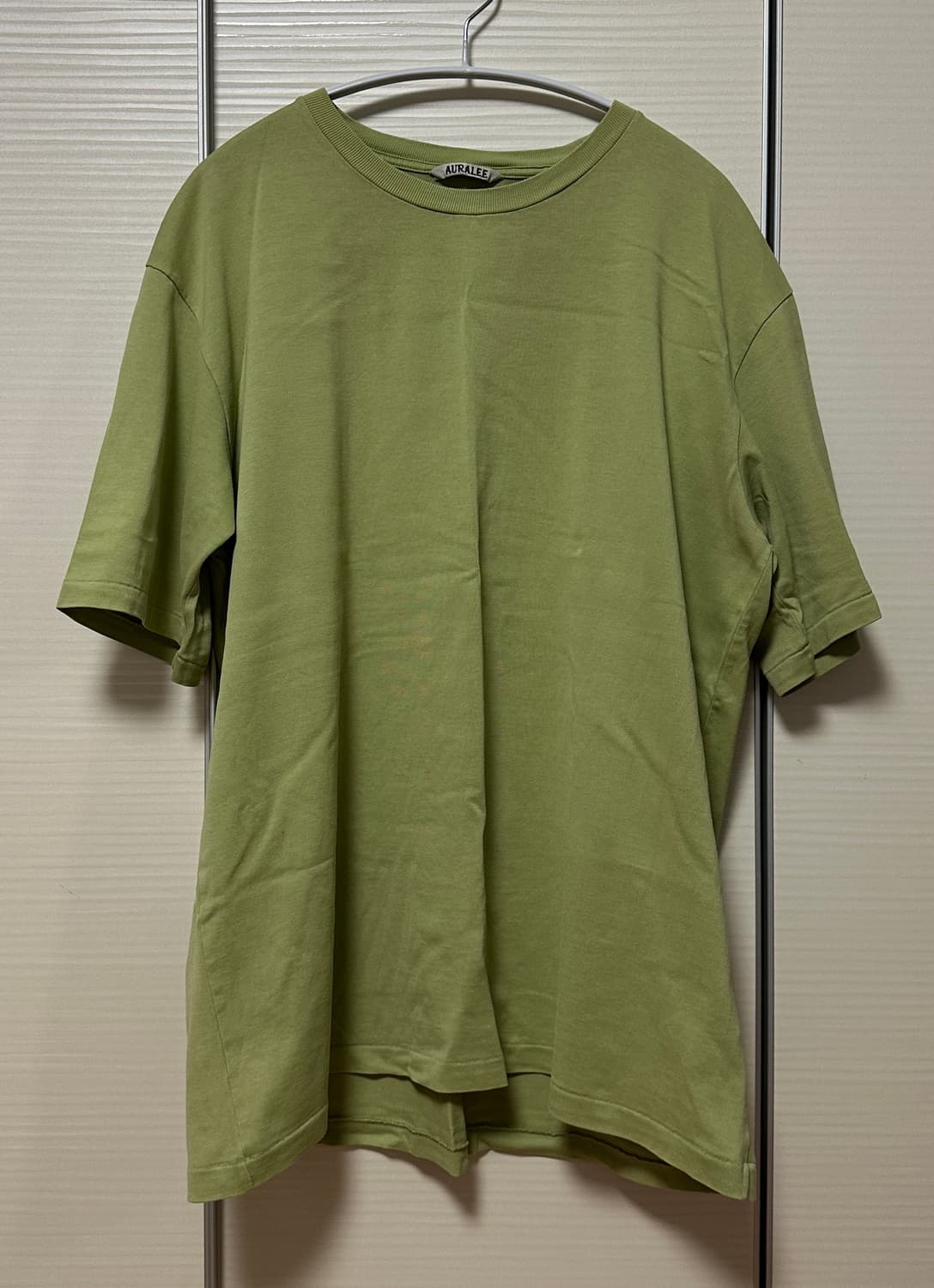 오라리 러스터 플레이팅 티셔츠 라이트그린 5사이즈 판매합니다 상품이미지2