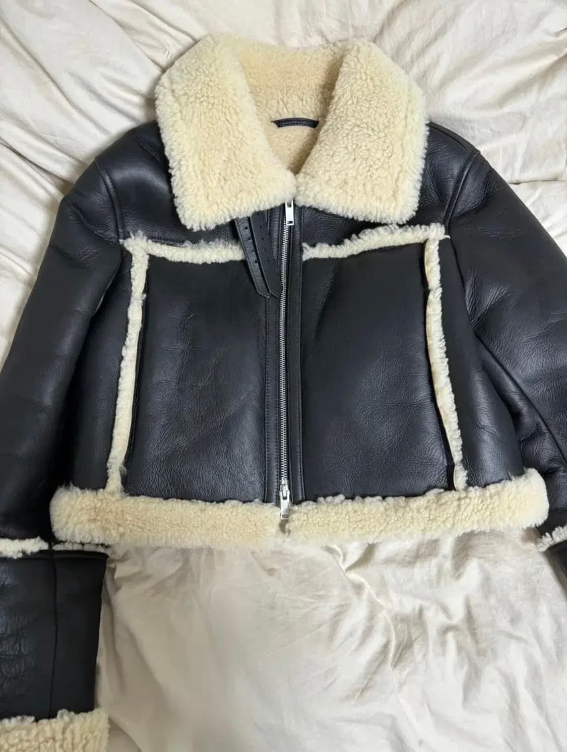 cos 리얼레더 무스탕 xs 상품이미지1