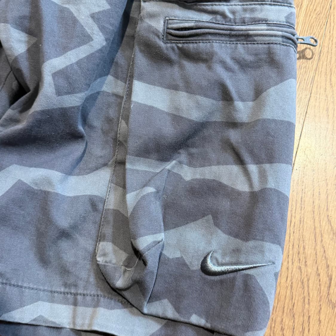Nike 카모플라쥬 패턴 카고 쇼츠 상품이미지4