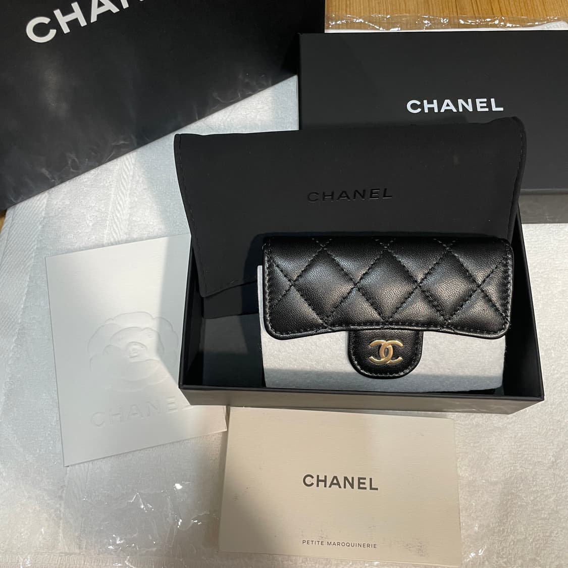 샤넬 카드지갑 클래식 램스킨 블랙 금장 새상품 상품이미지1