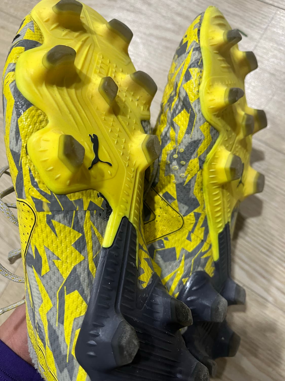 퓨마 축구화 상품이미지2