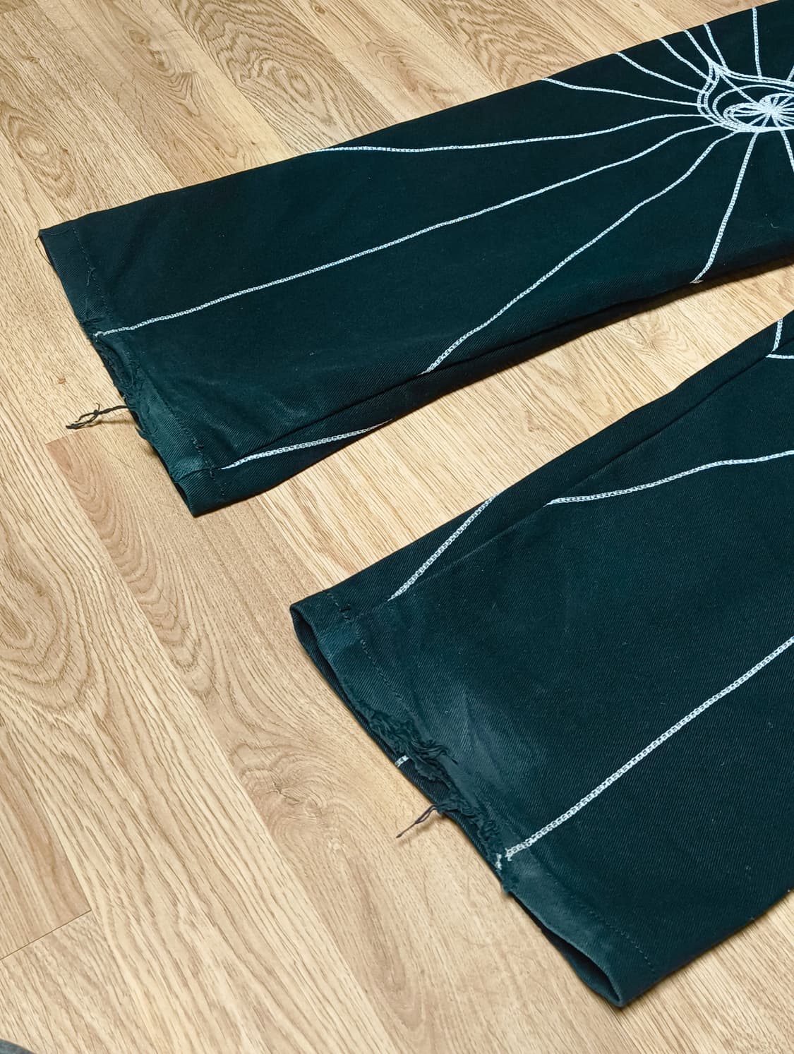 떠그클럽 체인 스티치 팬츠 상품이미지3