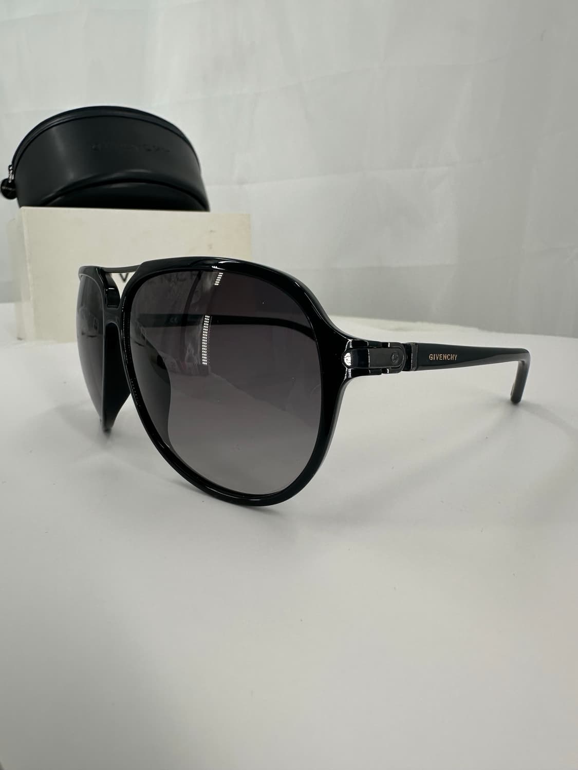 [새상품 무료배송] 정품 지방시 Made in Italy 선글라스 상품이미지2