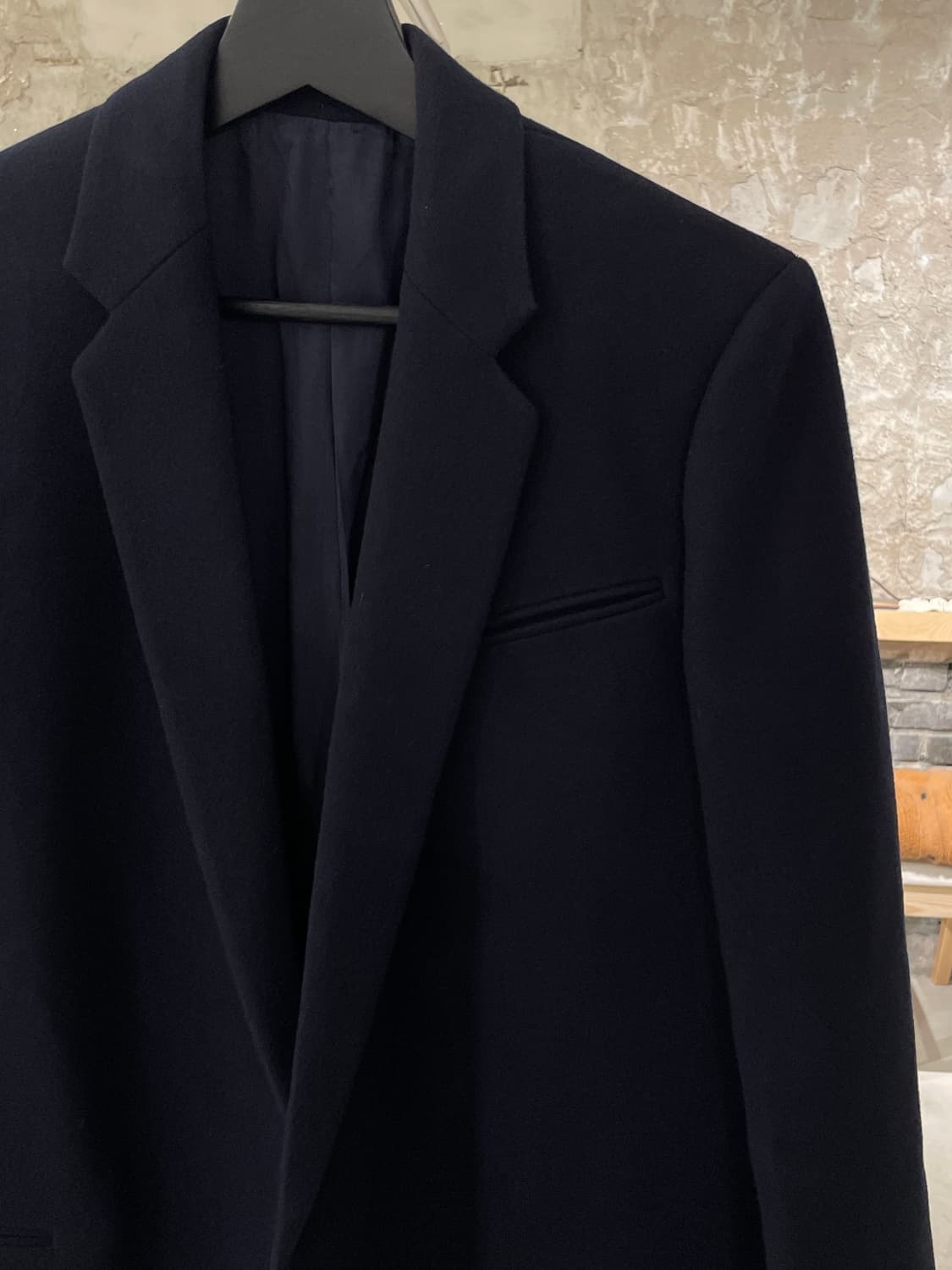 셀린느 다크 네이비 클래식 립스 포켓 논 버튼 울 코트 상품이미지3