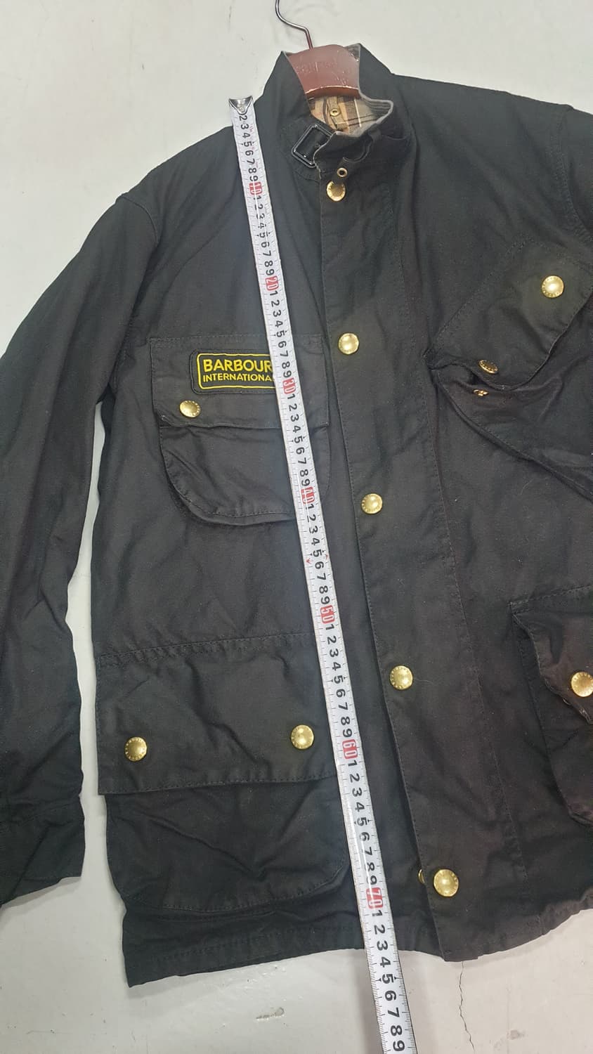 바버 인터내셔널 블랙 왁스 자켓100 상품이미지3