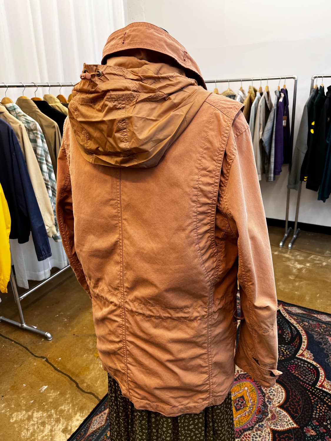 Thursday Island 후디드 필드 파카 살몬 상품이미지6