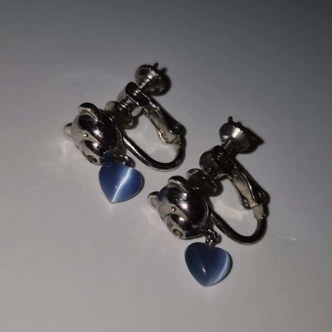 90s 꾸레쥬 테디베어 하트 캣츠아이 이어클립 상품이미지9