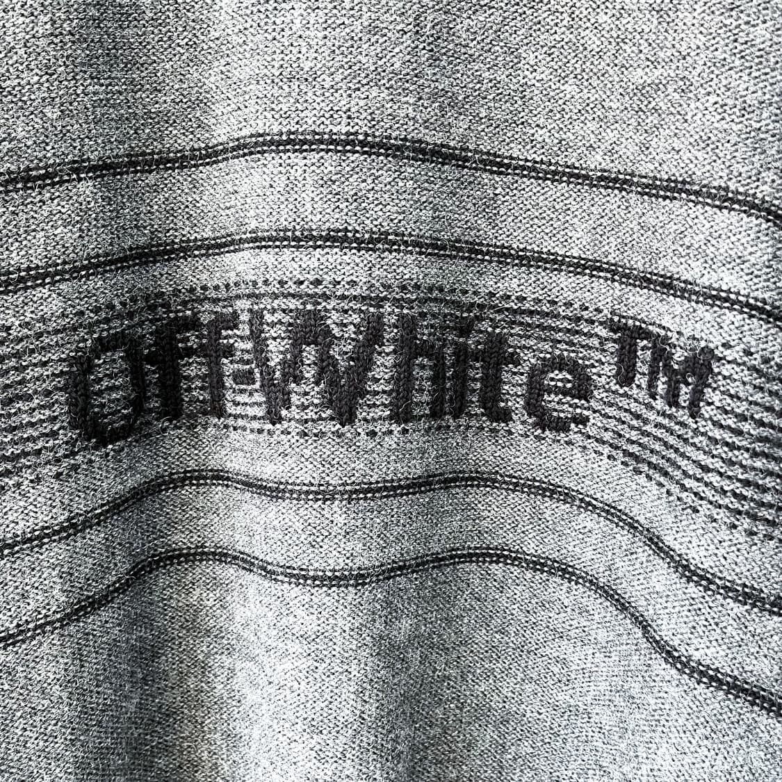 오프화이트 18F/W 로고 데미지 풀오버 울 니트스웨터 상품이미지8