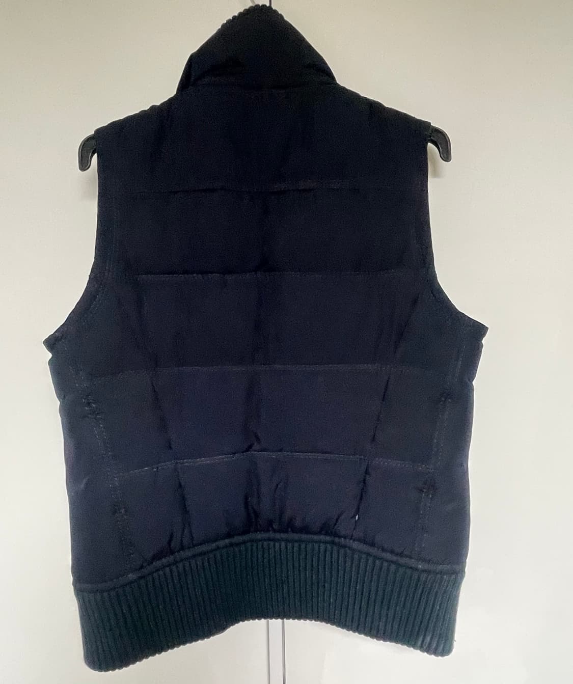 아베크롬비 패딩조끼 판매합니다 (S) 상품이미지3