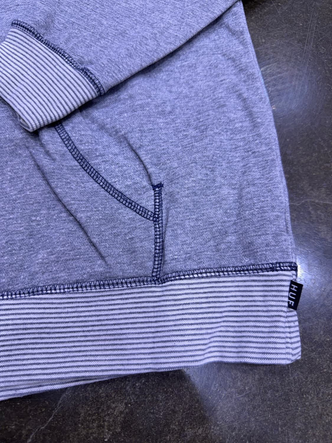 HUF 허프 10K 크루넥 스웻셔츠 맨투맨 티셔츠 그레이 M 상품이미지6