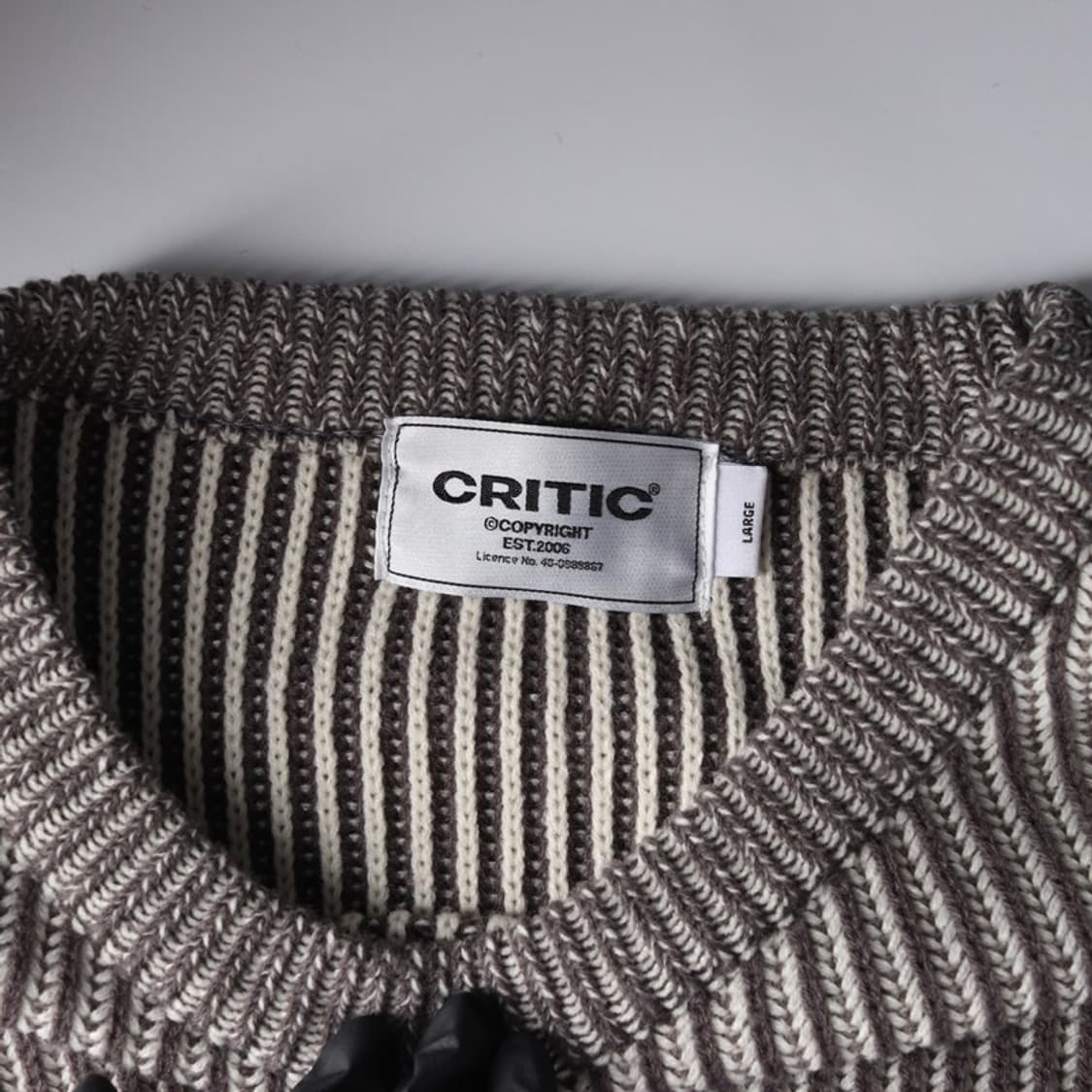 크리틱 고스 로고 헤비 니트 다크 그레이 L 상품이미지5