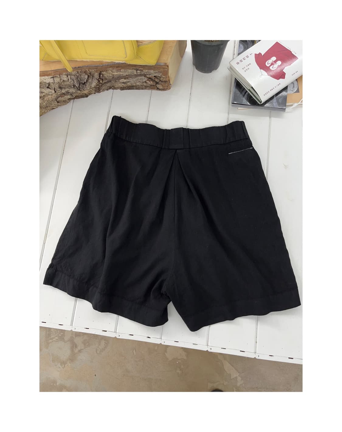 MM6 Maison Margiela Pleated Shorts 상품이미지3