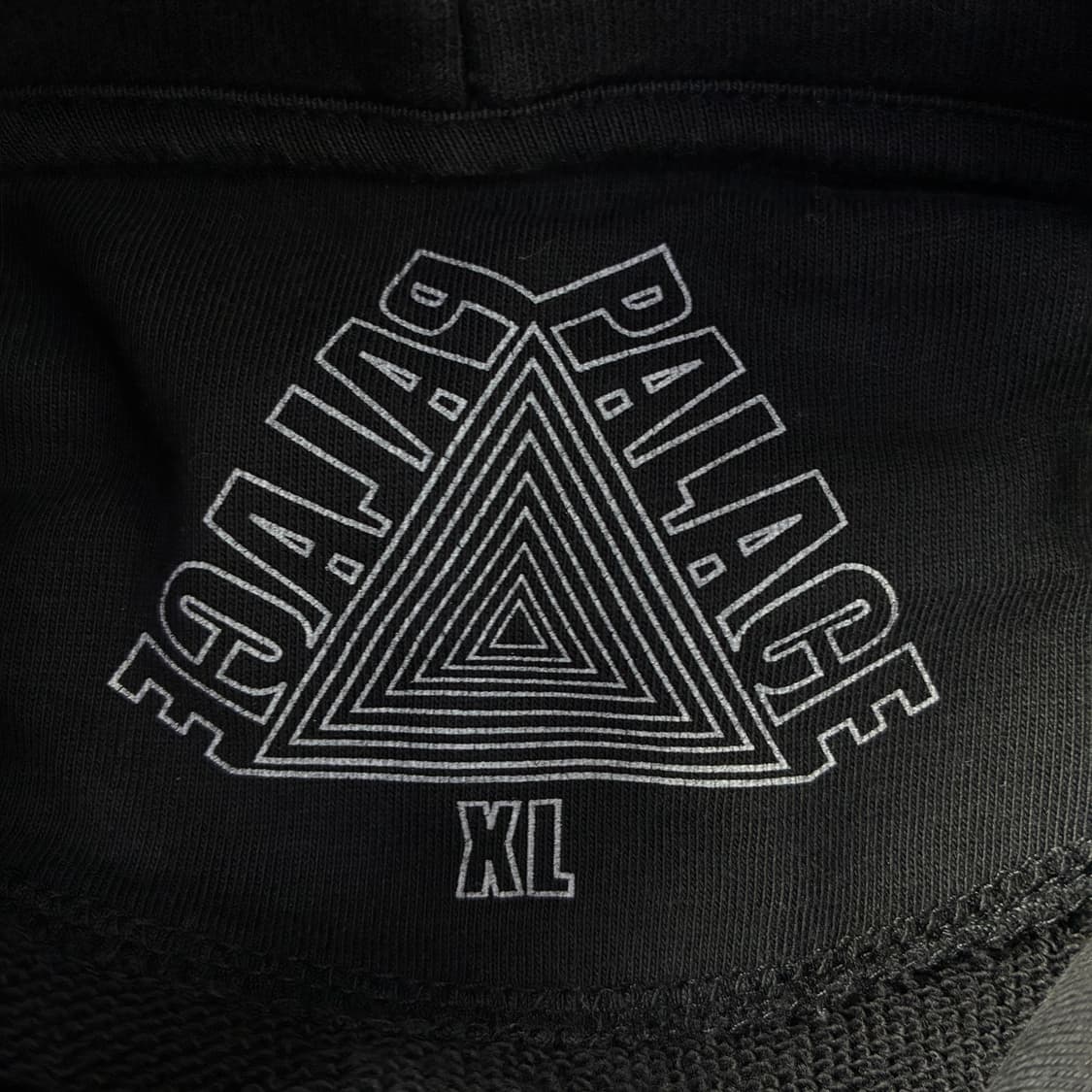 Palace  팔라스 옥토 포레스트 블랙 후드티 상품이미지5