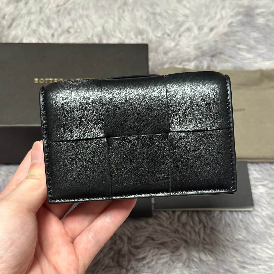 [풀구성] 보테가베네타 카세트 비즈니스 카드지갑 블랙 상품이미지1
