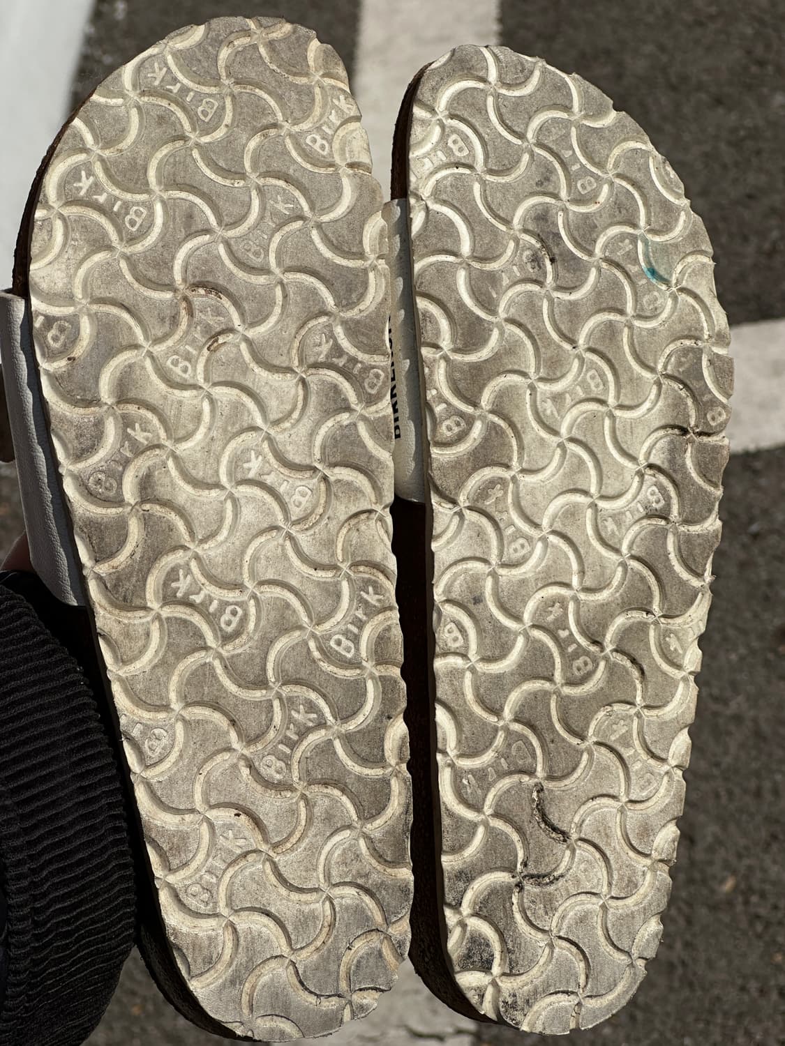 [240] 버켄스탁 마드리드 화이트 샌들 37 상품이미지8