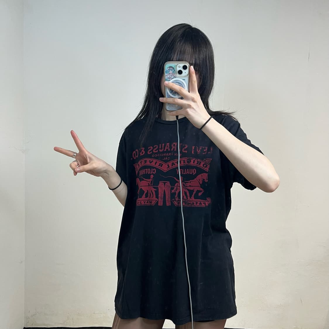 Levi’s navy t-shirt 상품이미지2