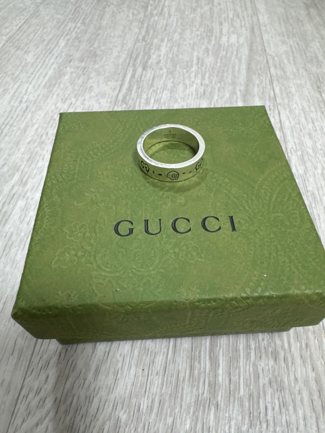 구찌 고스트링 6mm 18호 상태최상 상품이미지1