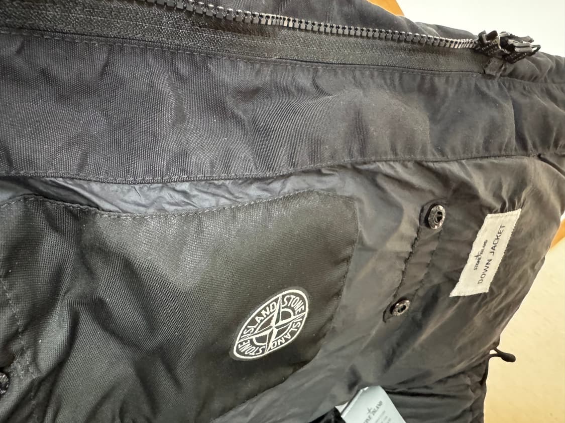 스톤아일랜드 25fw 4100010 크링클랩스 블랙 M 새상품 상품이미지4