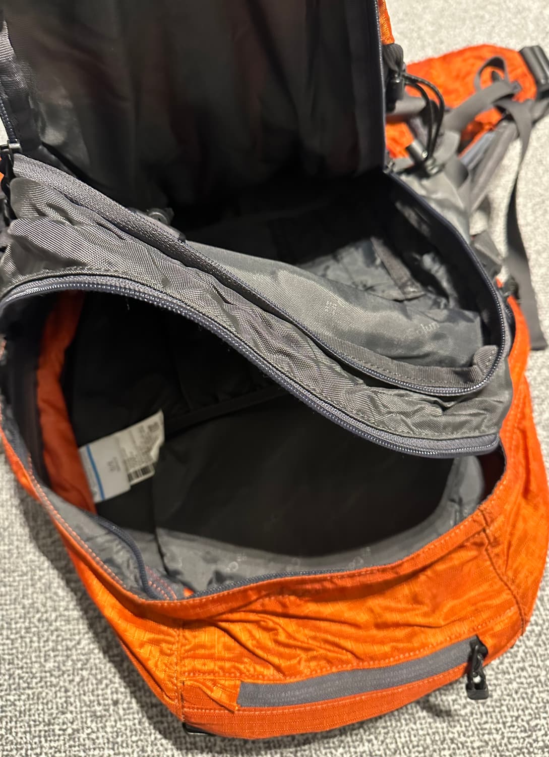 컬럼비아 백팩 35L 상품이미지5