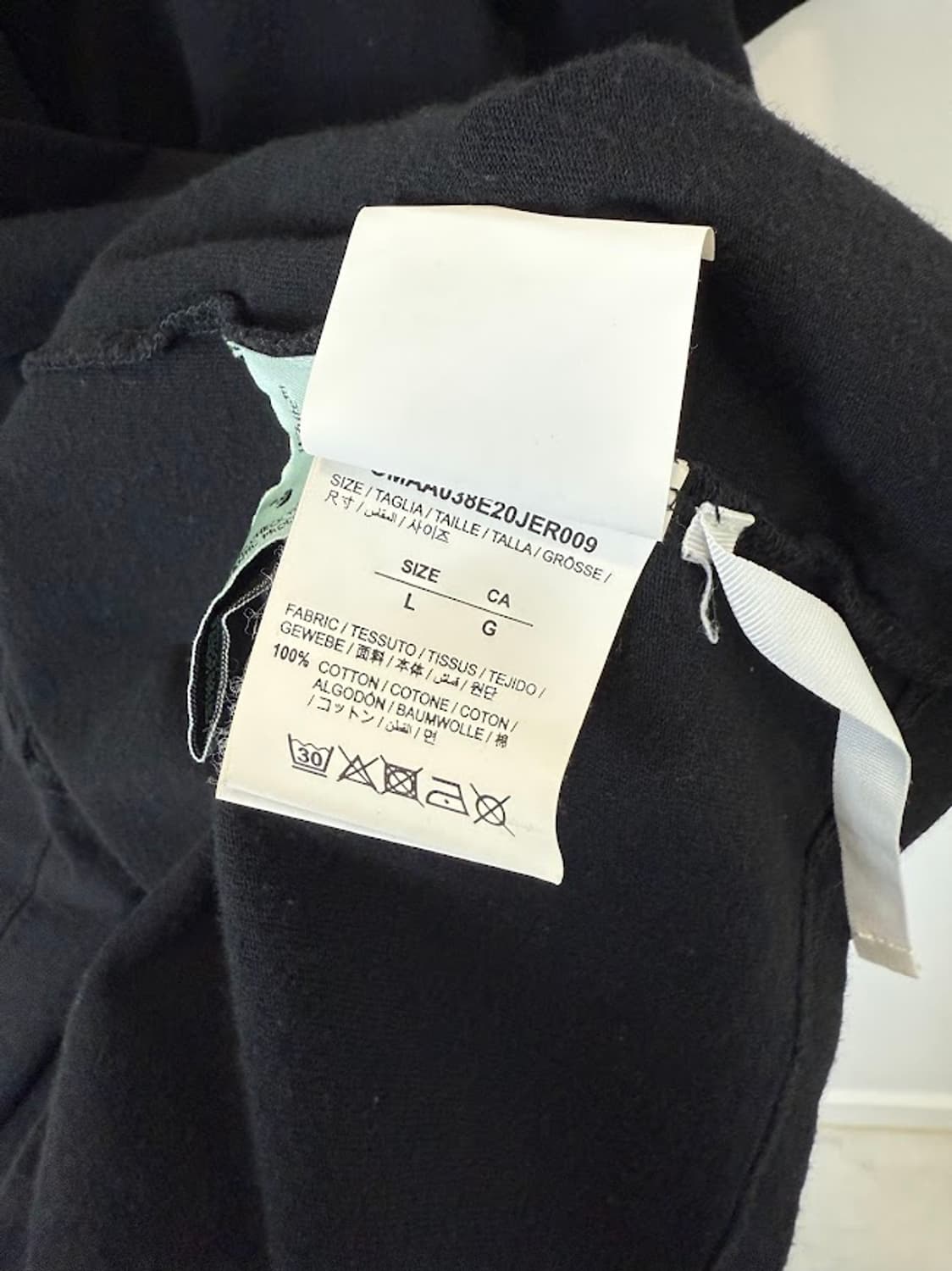 오프화이트 백프린팅 반팔티 블랙 상품이미지5