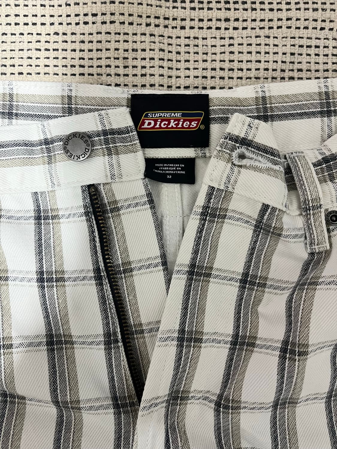 슈프림 디키즈 더블니 배기진 상품이미지2