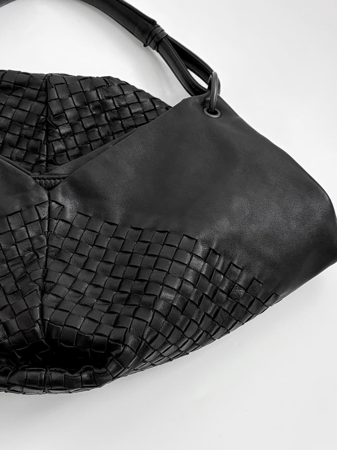 보테가베네타 인트레치아토 포춘쿠키 호보백 판매합니다. 상품이미지3