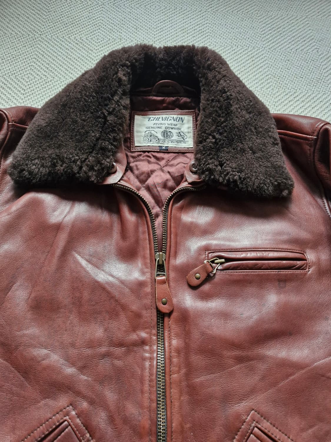 쉐비뇽 카우하이드 플라잉 봄버자켓  상품이미지3