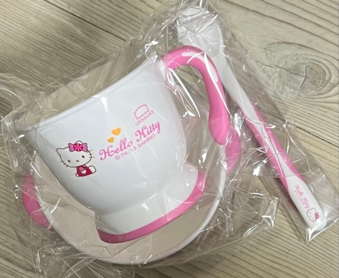 (새제품)락앤락X헬로키티 식기 세트 상품이미지3