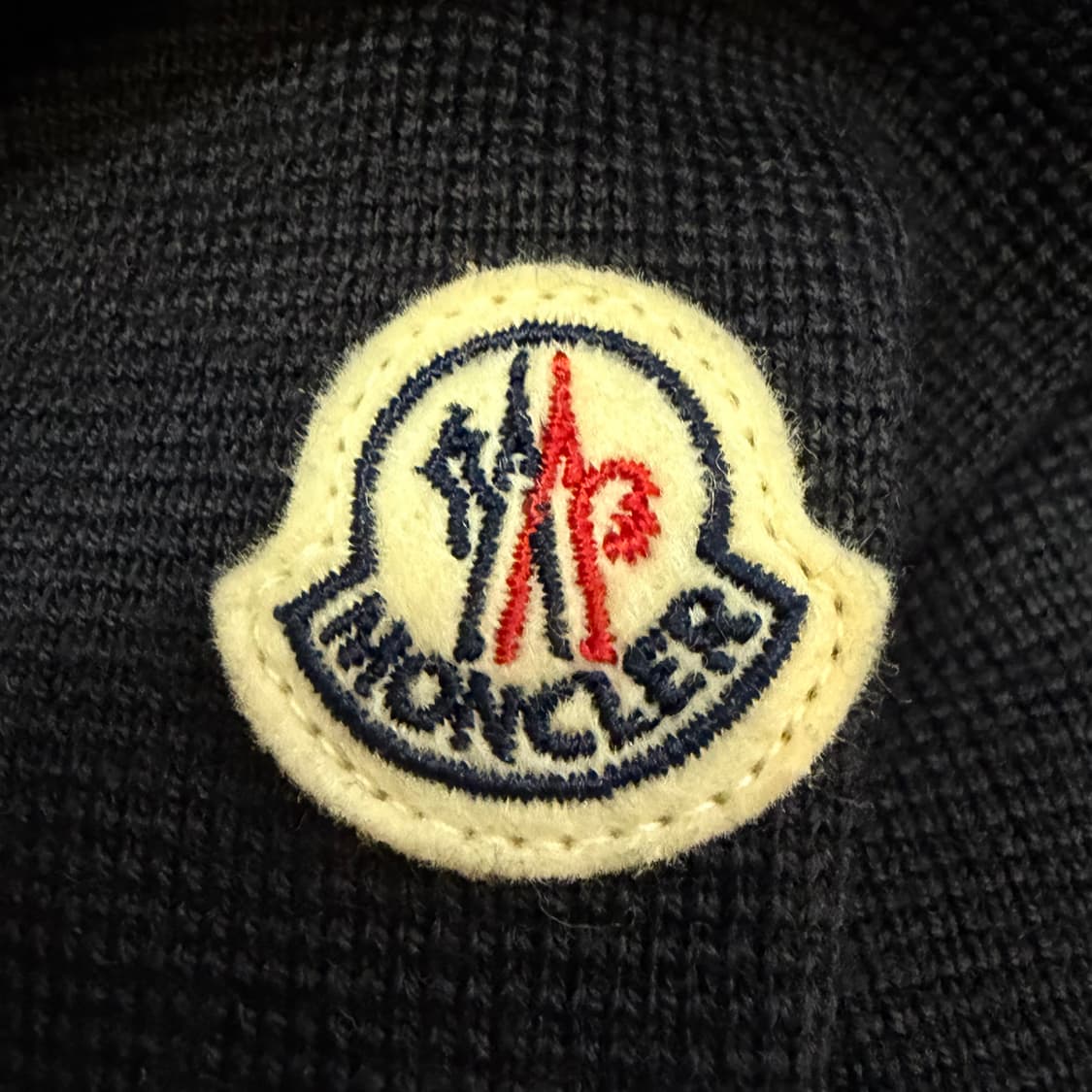 몽클레르 투웨이 집업 니트 패딩 상품이미지3