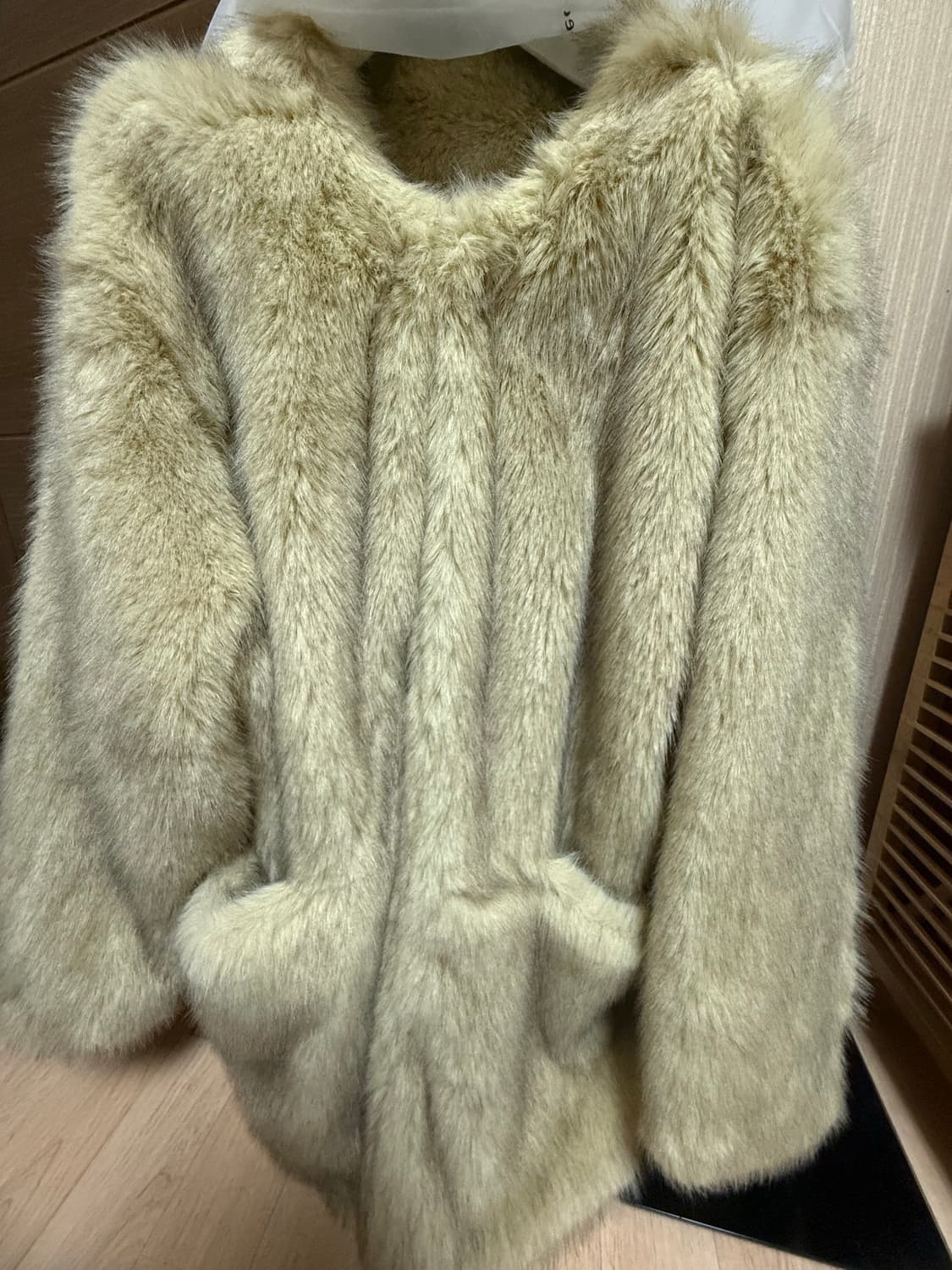 플리즈프로젝트 퍼자켓 상품이미지2